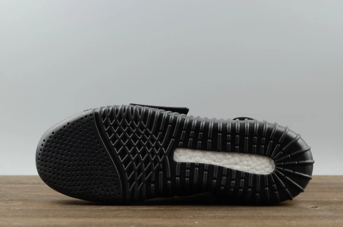 Adidas Yeezy Boost 750 Triple Black Cblack BB WellDesigned 377