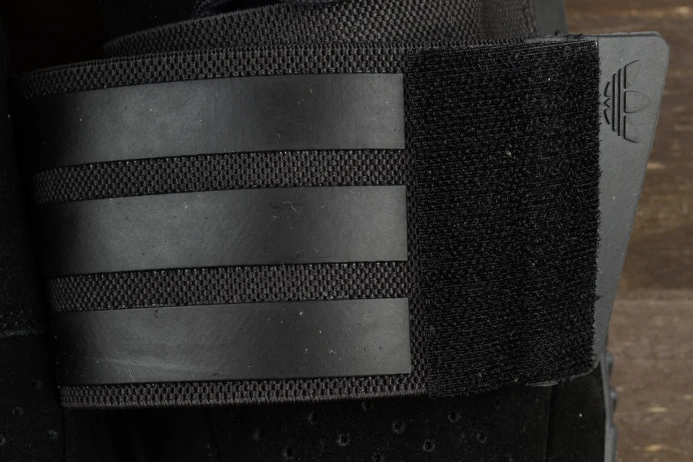 Adidas Yeezy Boost 750 Triple Black Cblack BB WellDesigned 377