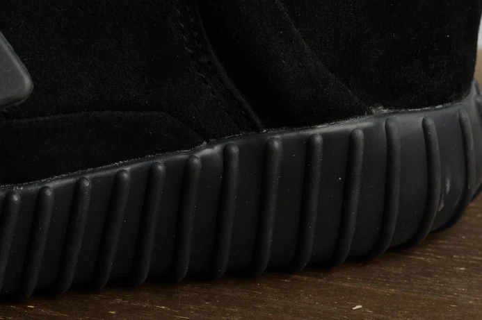 Adidas Yeezy Boost 750 Triple Black Cblack BB WellDesigned 377
