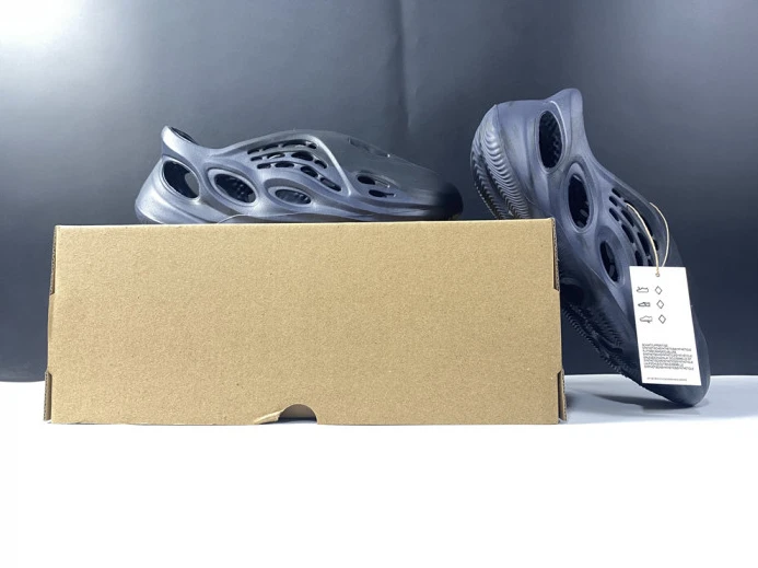 Adidas Yeezy Foam RNNR Mineral Blue GV Affordable 402