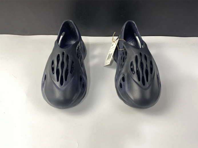 Adidas Yeezy Foam RNNR Mineral Blue GV Affordable 402