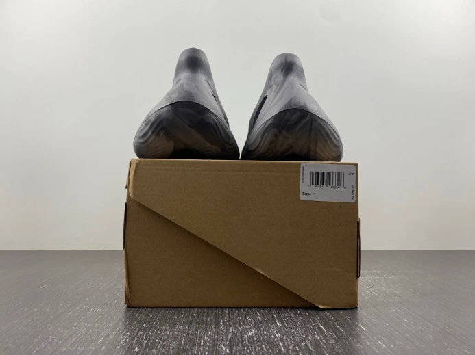 Adidas Yeezy Foam RNR MX Granite IE AllSeason 409