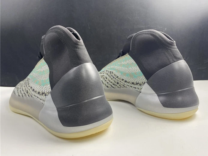 Adidas Yeezy QNTM Teal Blue G DailyWear 412
