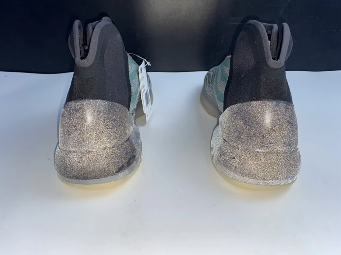 Adidas Yeezy QNTM Teal Blue G DailyWear 412