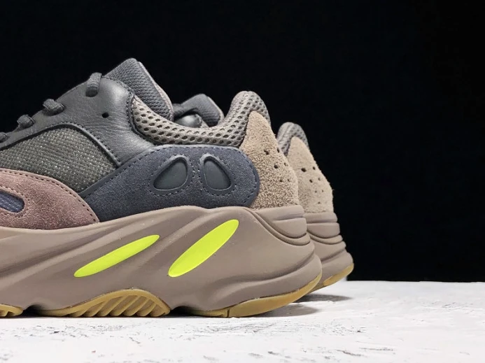 Adidas Yeezy Runner Boost 700 "Mauve" EE HighQuality 476