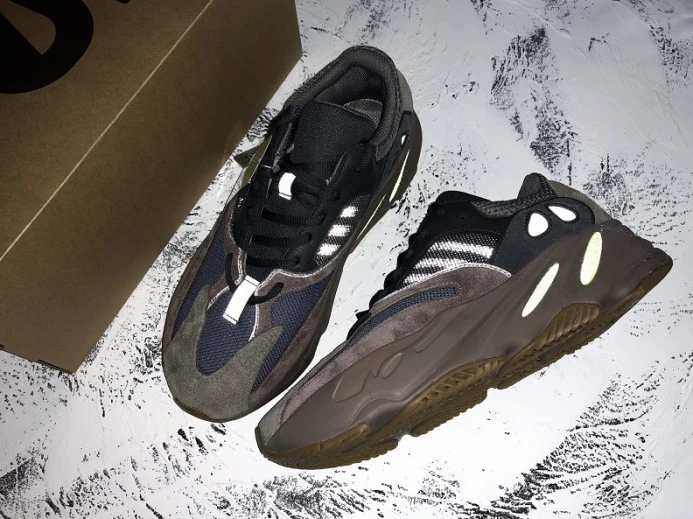 Adidas Yeezy Runner Boost 700 "Mauve" EE HighQuality 476
