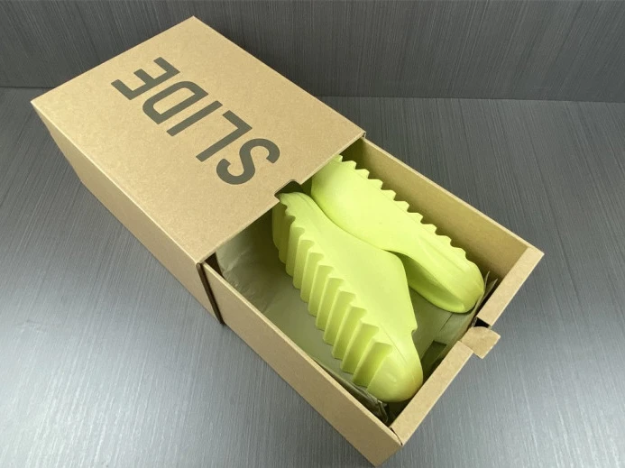 Adidas Yeezy Slide Green GX ModernLook 388