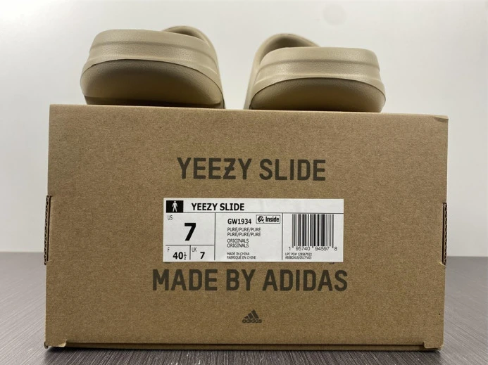 Adidas Yeezy Slide Pure GW StreetReady 407