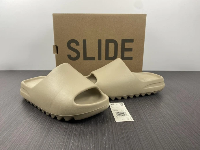 Adidas Yeezy Slide Pure GW StreetReady 407