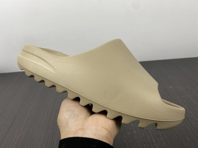 Adidas Yeezy Slide Pure GW StreetReady 407
