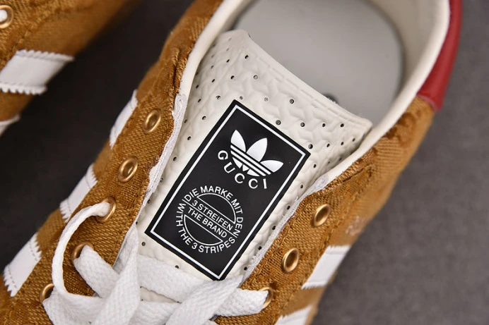 Adidas x Gucci Gazelle Sneaker Golden WellDesigned 2872