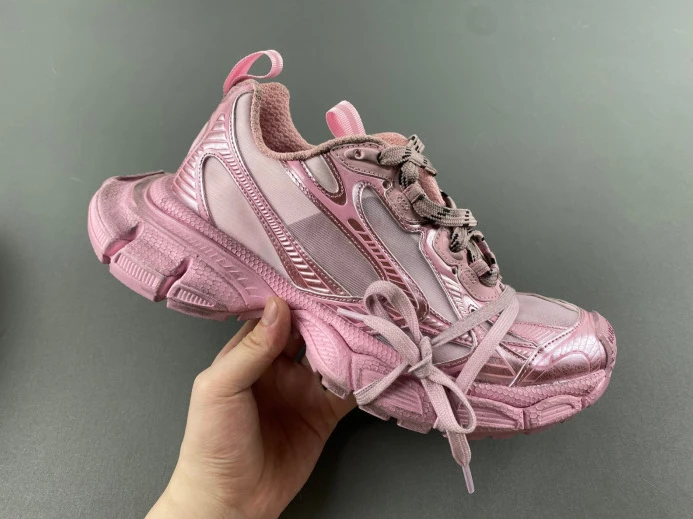 Affordable BLCG 3XL SNEAKER 734731 W3XL5 2451