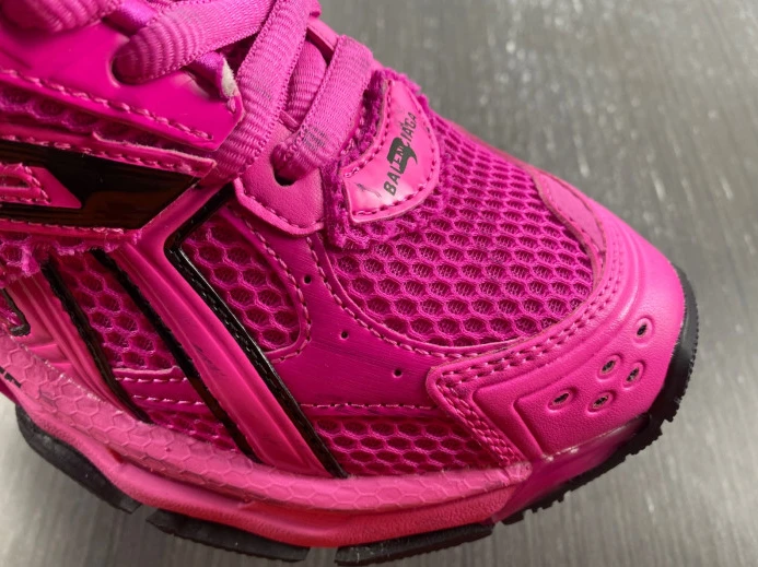 Affordable BLCG RUNNER SNEAKER 677402 W3RB2 2692