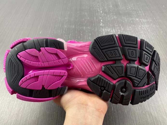 Affordable BLCG RUNNER SNEAKER 677402 W3RB2 2692