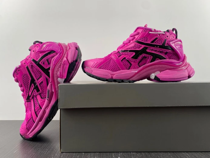 Affordable BLCG RUNNER SNEAKER 677402 W3RB2 2692