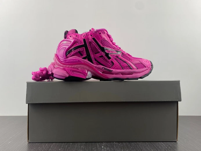 Affordable BLCG RUNNER SNEAKER 677402 W3RB2 2692