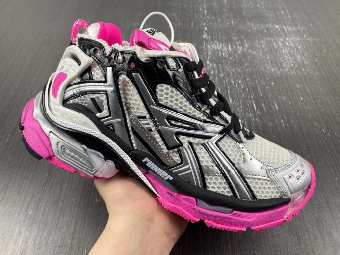 Affordable BLCG RUNNER SNEAKER 677402 W3RBW 2680