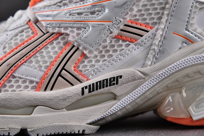 Affordable BLCG RUNNER SNEAKER 677403 W1RB2 2702