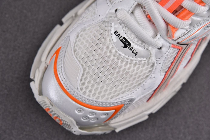 Affordable BLCG RUNNER SNEAKER 677403 W1RB2 2702