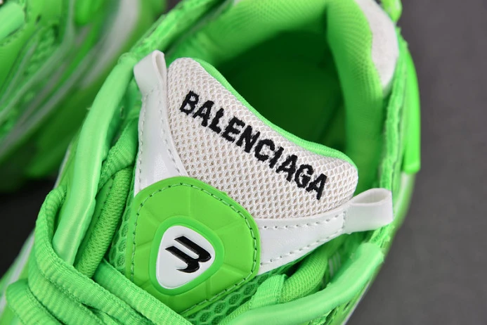 Affordable BLCG RUNNER SNEAKER 677403 W3RBM 2691