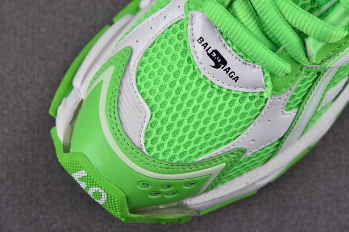 Affordable BLCG RUNNER SNEAKER 677403 W3RBM 2691