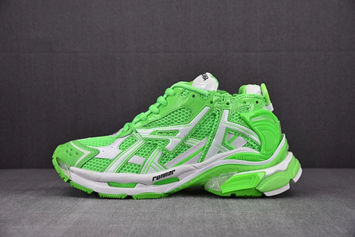 Affordable BLCG RUNNER SNEAKER 677403 W3RBM 2691