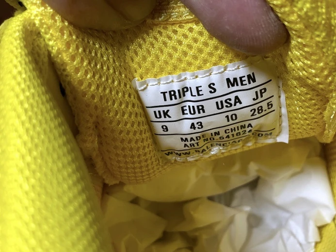 Affordable BLCG TRIPLE S SNEAKER 541624 W09OH 2513