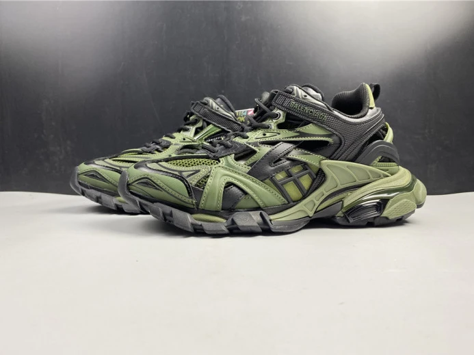 Affordable BLCG Track Sneaker 568614 W3AE1 2584