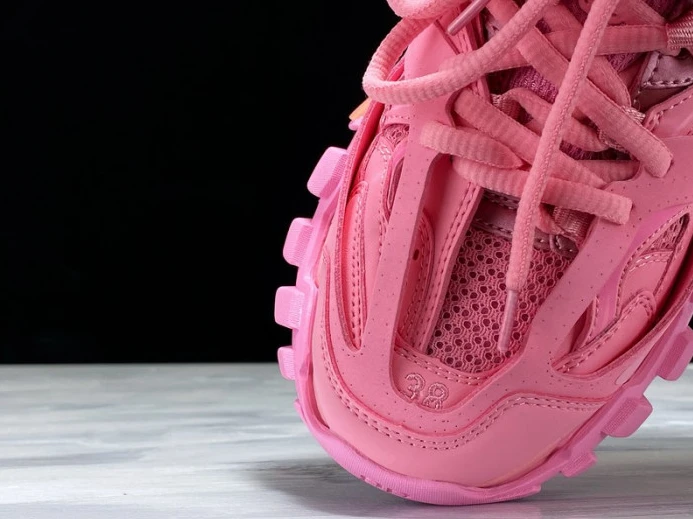 Affordable BLCG Track Trainer Pink Lighted 542436 W2LA1 2628