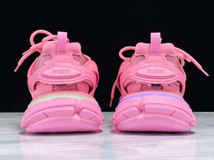Affordable BLCG Track Trainer Pink Lighted 542436 W2LA1 2628