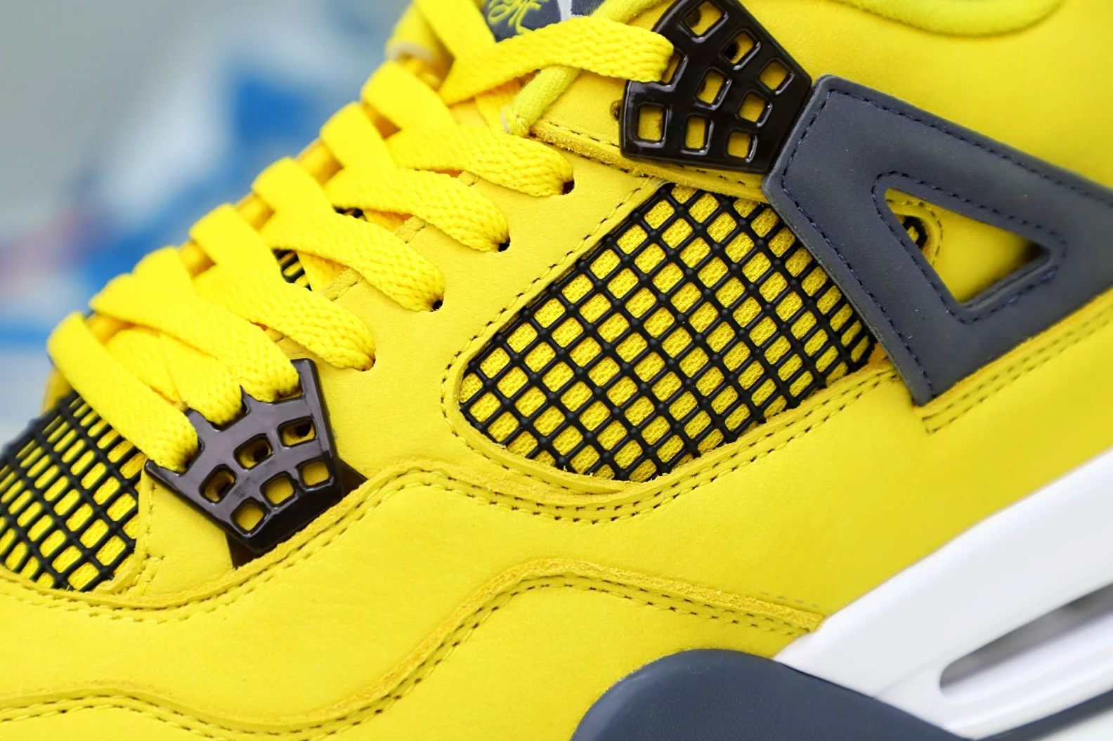 Affordable Kimikick AIR JORDAN AIR JORDAN 4 RETRO 'LIGHTNING' 1992
