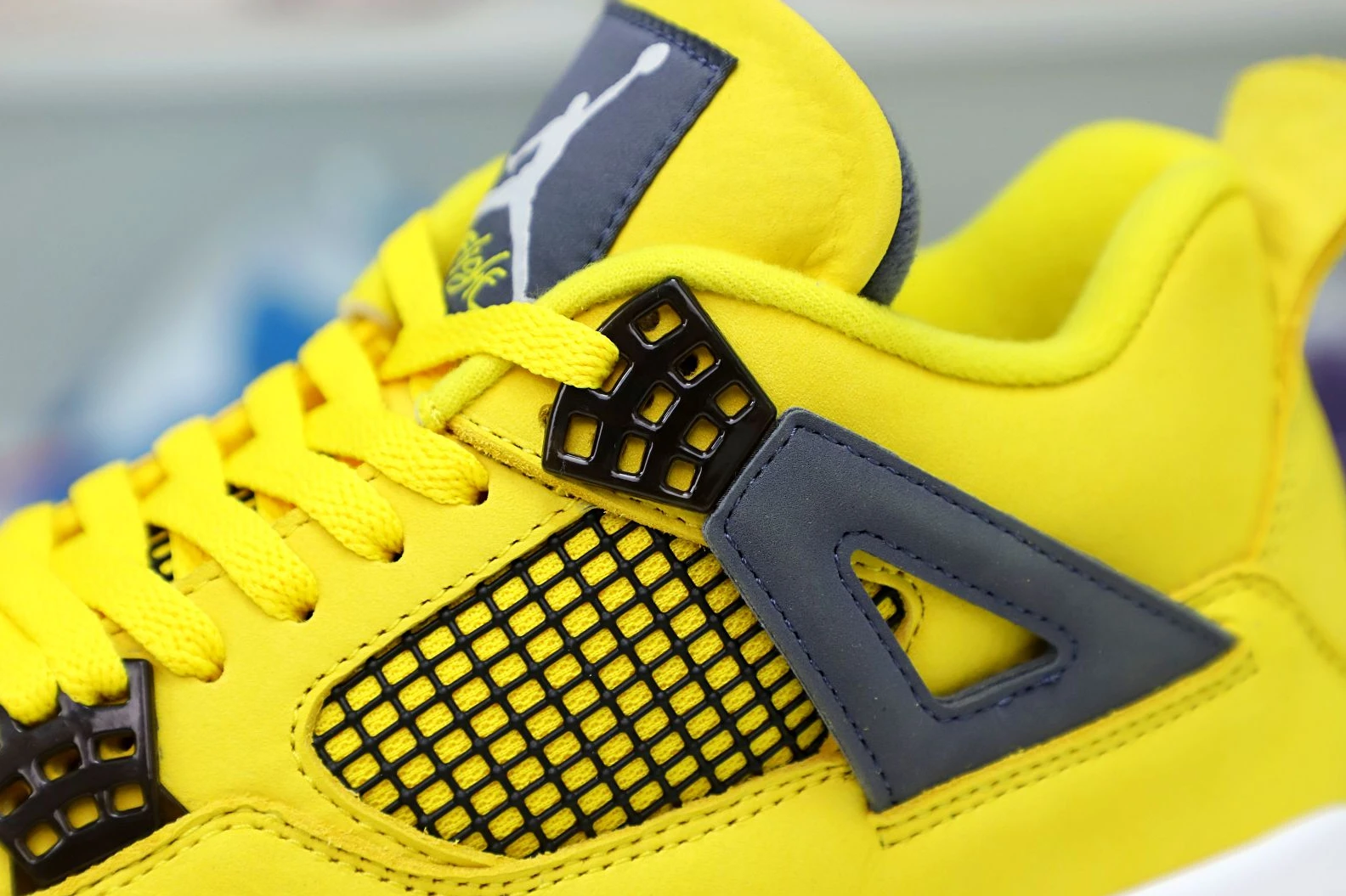 Affordable Kimikick AIR JORDAN AIR JORDAN 4 RETRO 'LIGHTNING' 1992