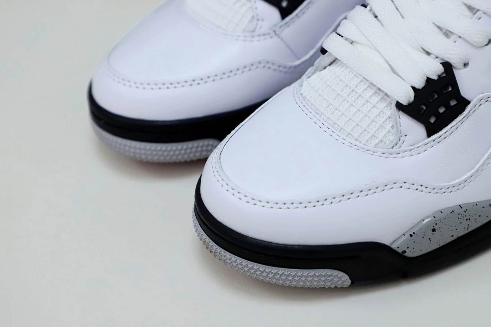 Affordable Kimikick Air Jordan 4 Retro White Cement 1942