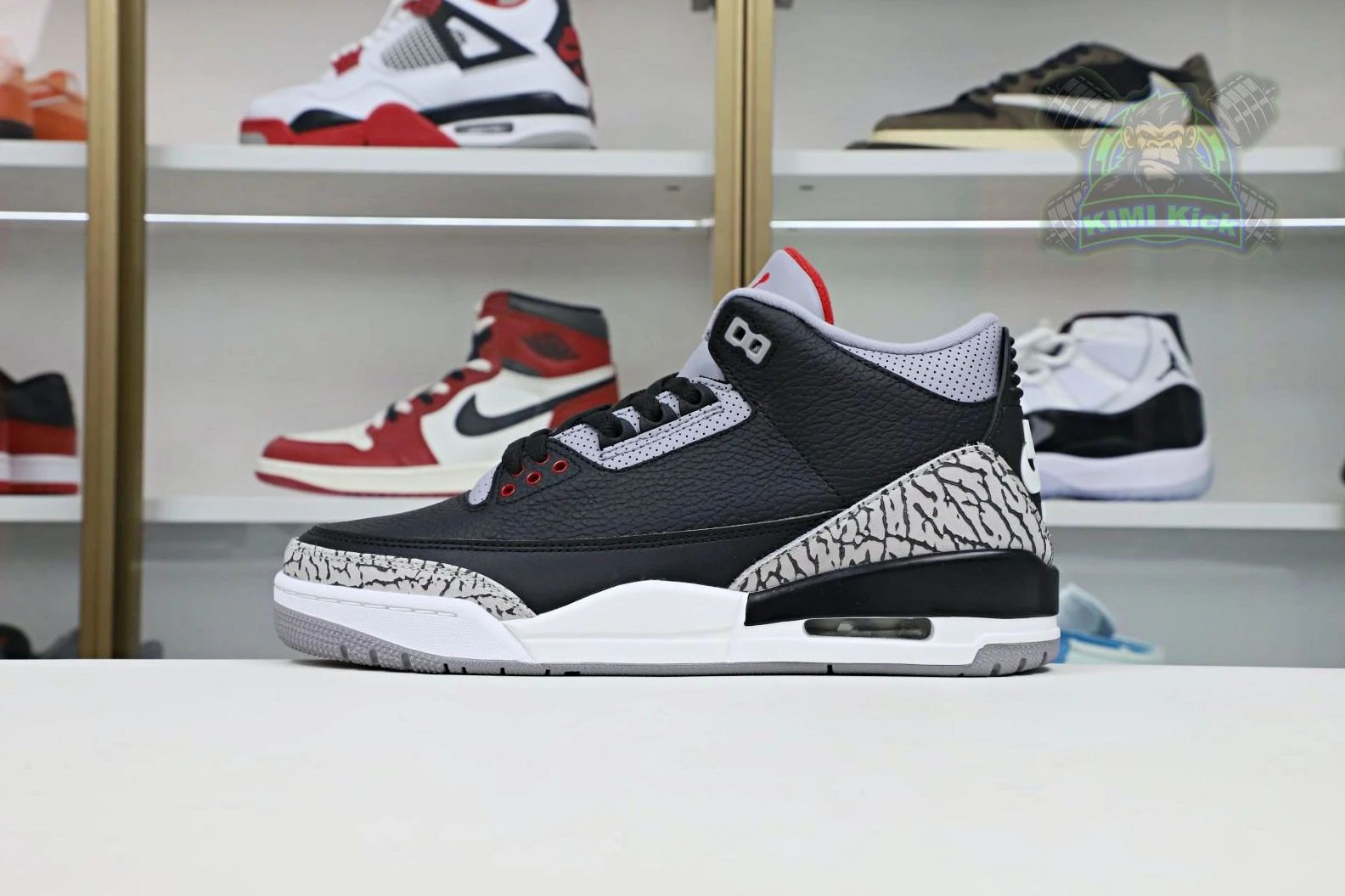 Affordable Kimikick Jordan Air Jordan 3 retro blackcement  2018（854262-001） 1899