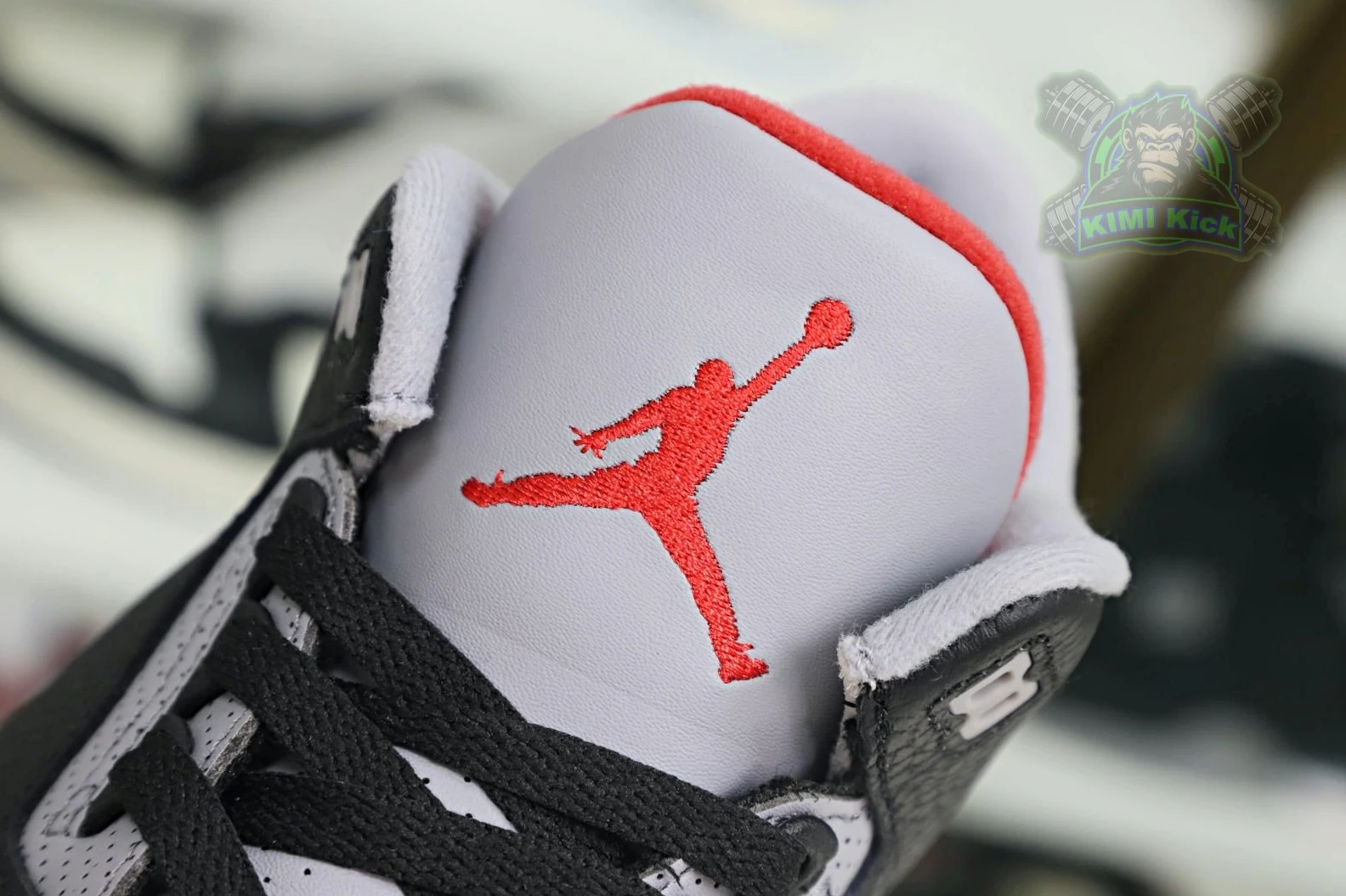 Affordable Kimikick Jordan Air Jordan 3 retro blackcement  2018（854262-001） 1899