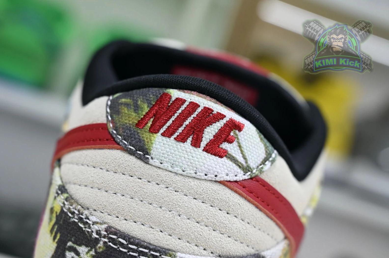 Affordable Kimikick Nike Dunk SB Low Paris 3437