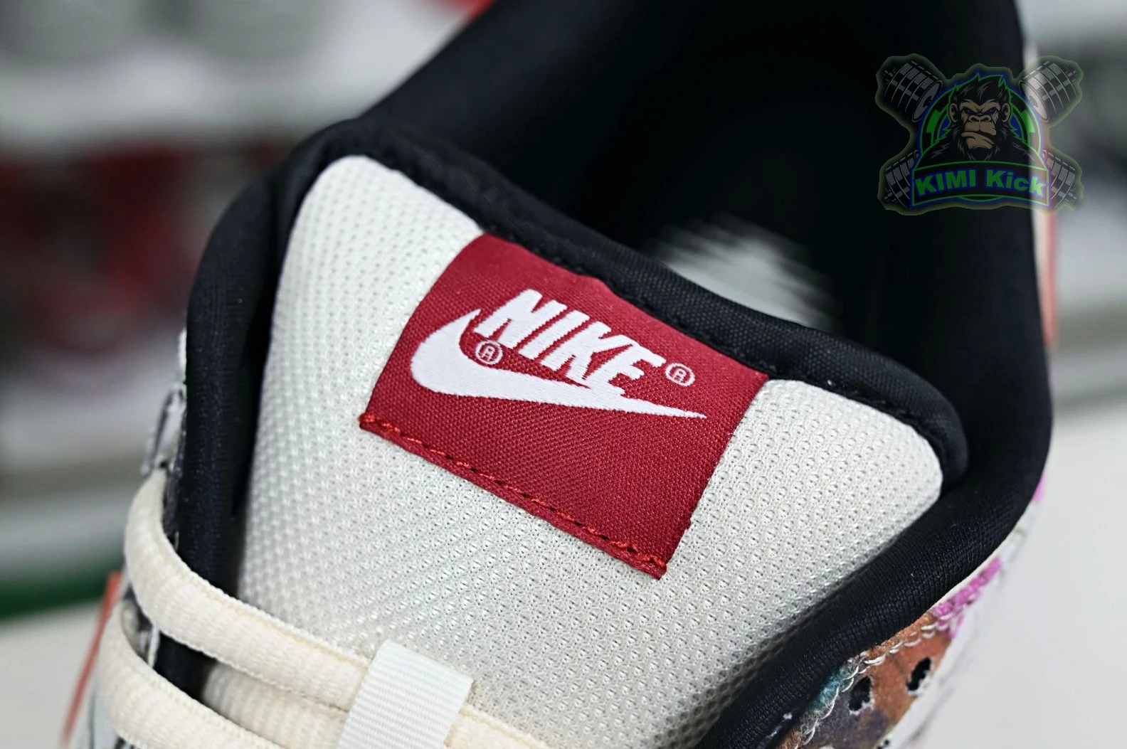 Affordable Kimikick Nike Dunk SB Low Paris 3437