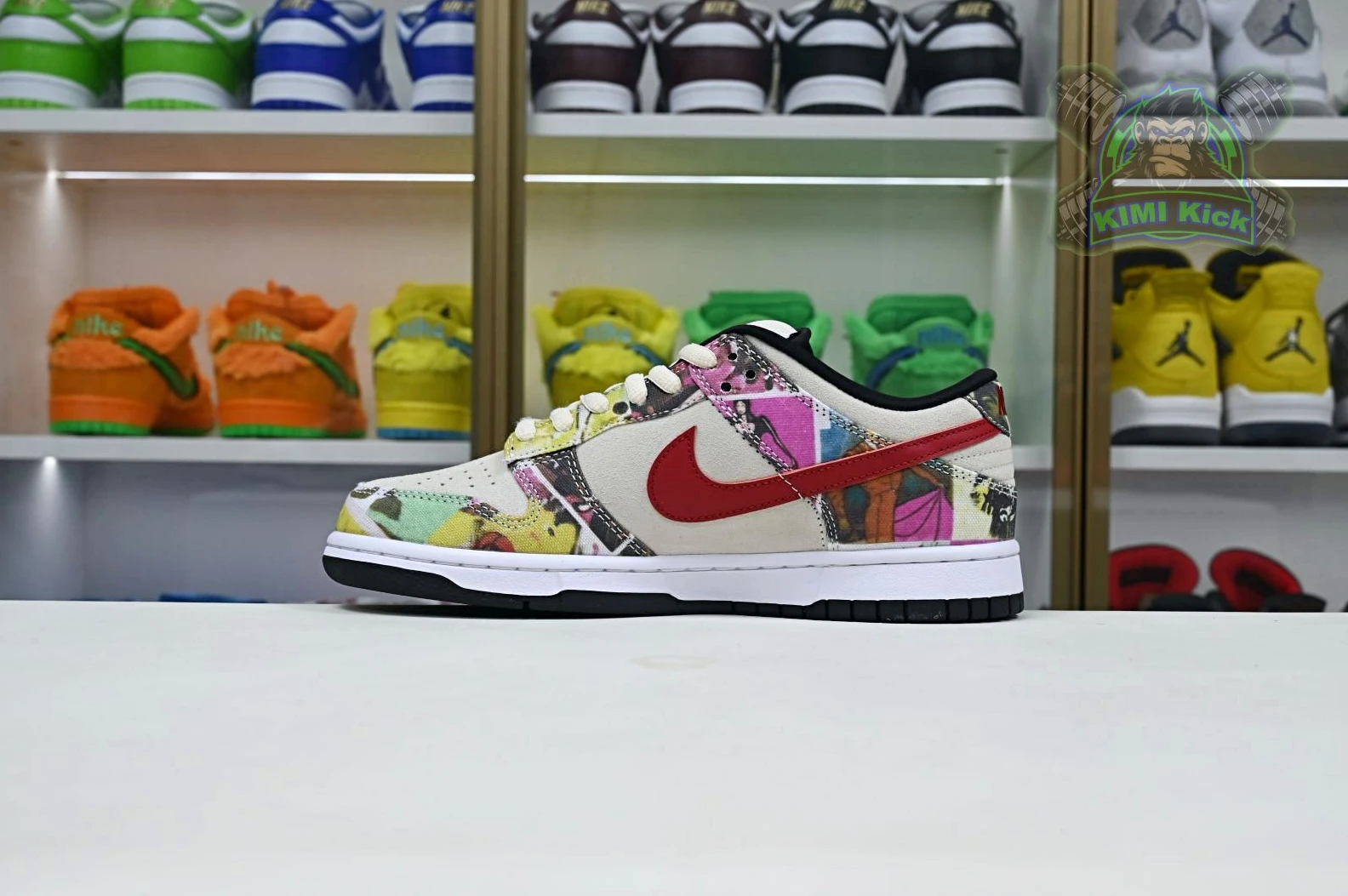 Affordable Kimikick Nike Dunk SB Low Paris 3437