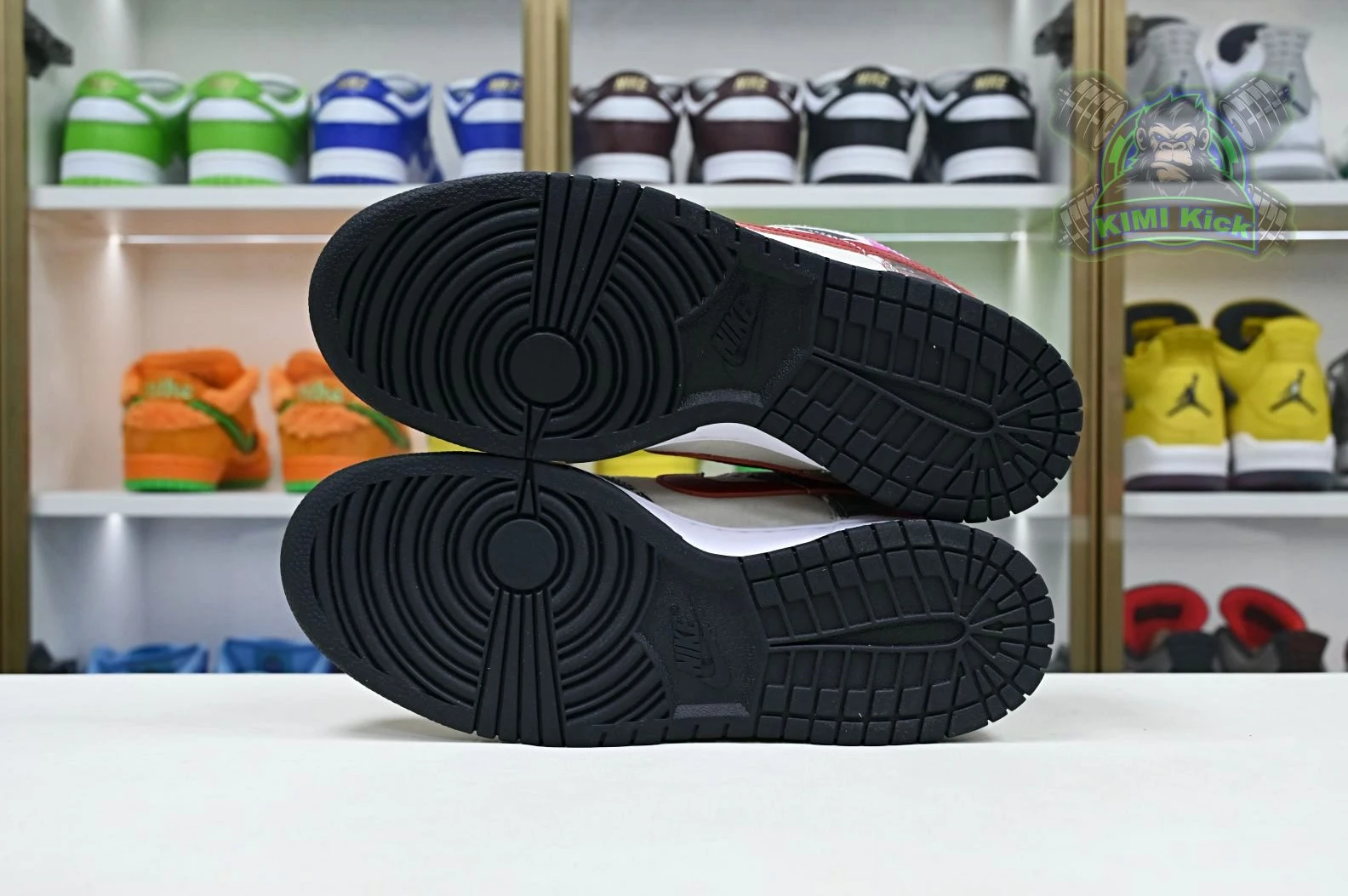 Affordable Kimikick Nike Dunk SB Low Paris 3437