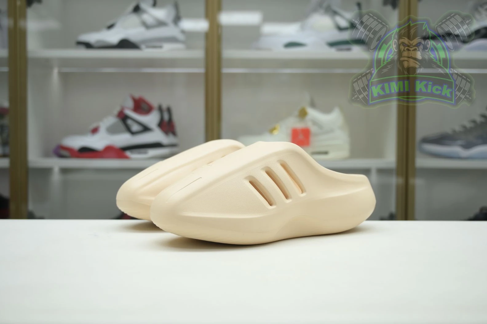 Affordable Kimikick adidas originals adiFOM Infnity 1
