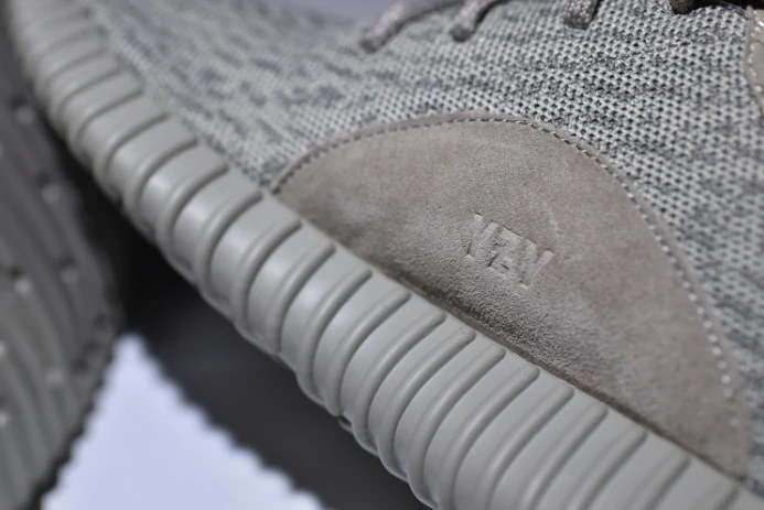 Affordable ad*s yeezy boost 350 "moonrock" aq 277