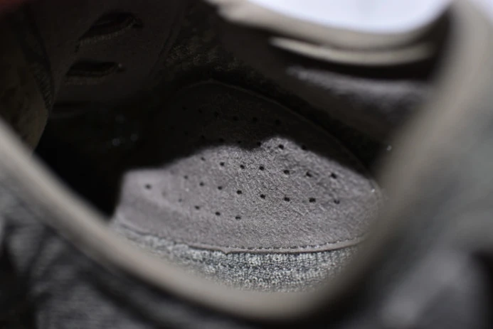 Affordable ad*s yeezy boost 350 "moonrock" aq 277