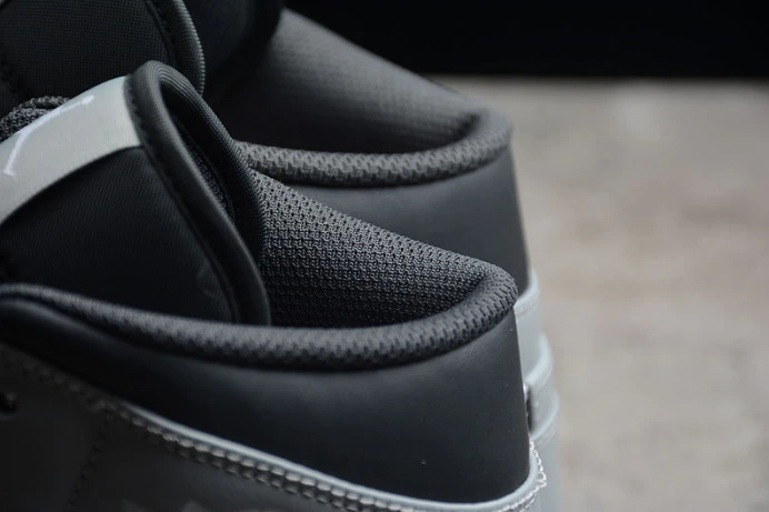 Affordable air jordan 1 mid light smoke grey 554724- 1667