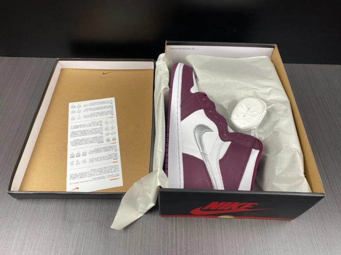 Air Jordan 1 High OG Bordeaux 555088- Affordable 808