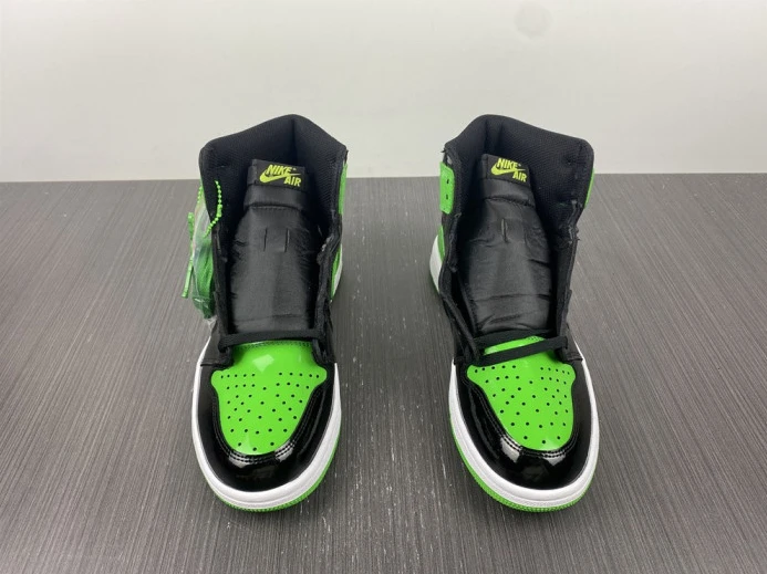 Air Jordan 1 High OG Pine Green 555088- WellDesigned 783
