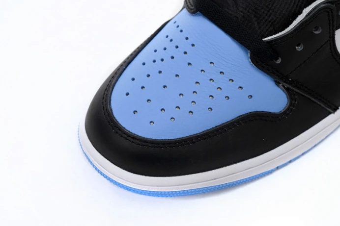 Air Jordan 1 High OG UNC Toe DZ5485- DailyWear 764