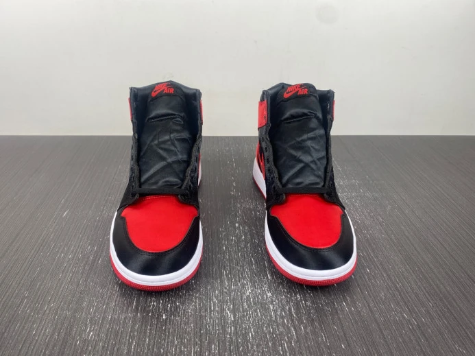 Air Jordan 1 High OG WMNS Satin Bred FD4810- UrbanStyle 752