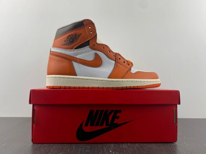 Air Jordan 1 High OG WMNS Starfish DO9369- Popular 795