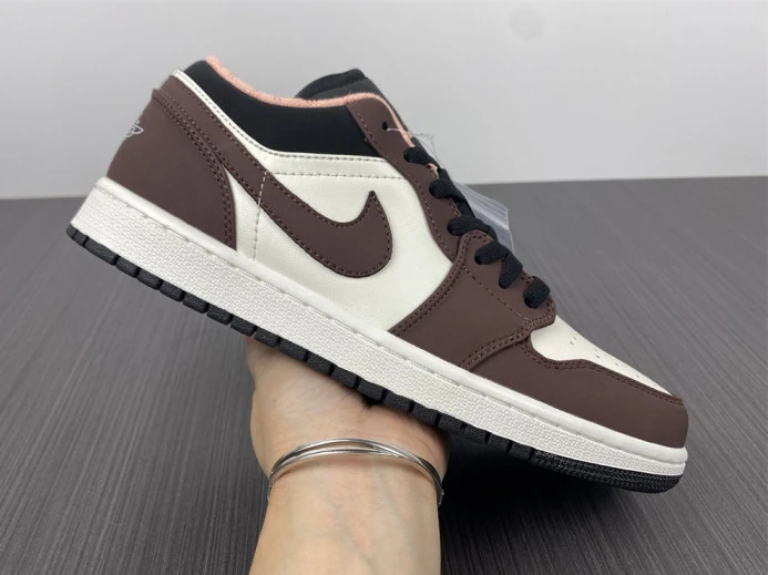 Air Jordan 1 Low Mocha DC6991- Comfortable 802