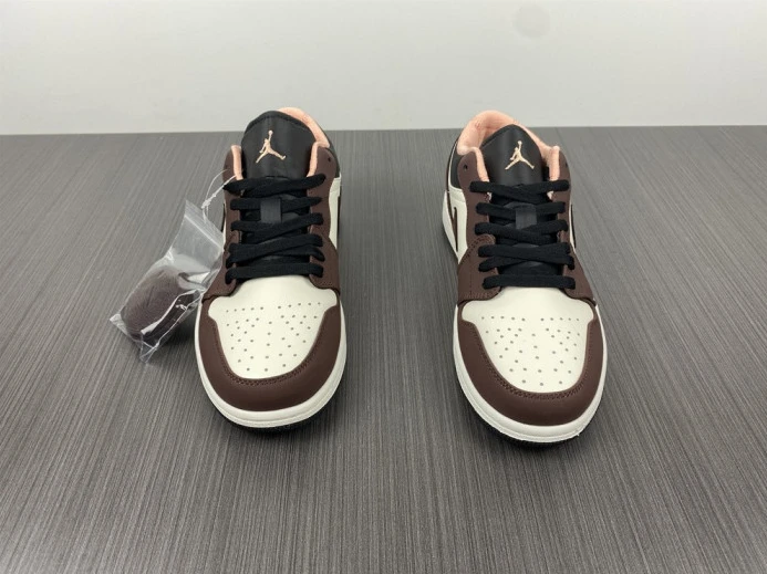 Air Jordan 1 Low Mocha DC6991- Comfortable 802